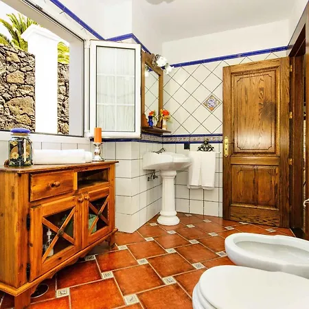 Villa Loros *