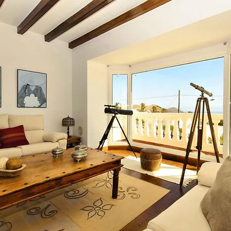 Villa Loros