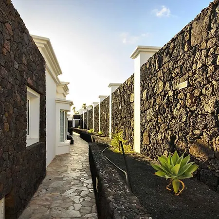 Villa Loros